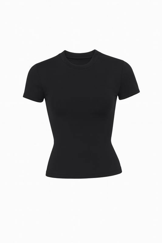T-SHIRT AJUSTADA NEGRA